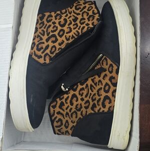 Cato Black and Tan Leopard Print Women's Shoes